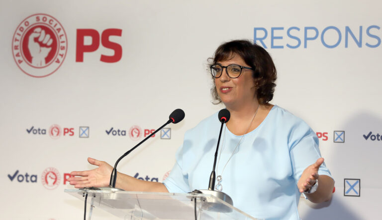 Mafalda Gonçalves exige que Câmara de Santa Cruz cumpra a lei com os funcionários da higiene urbana e saneamento
