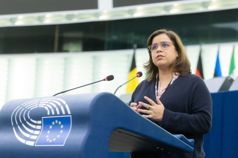 Sara Cerdas quer ano Europeu da Juventude em 2022 inclusivo