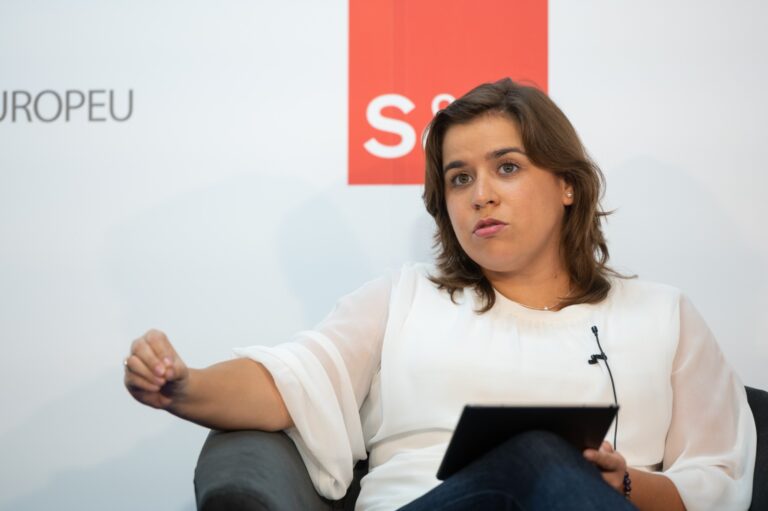 Sara Cerdas quer medidas para contrariar os altos índices de pobreza na Madeira