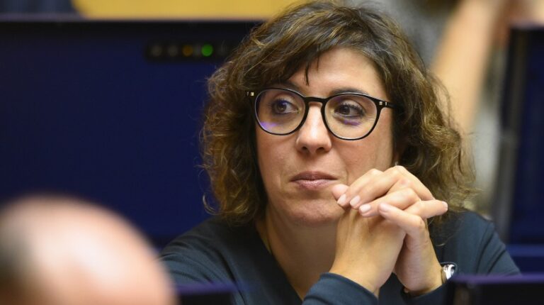 Mulheres Socialistas da Madeira defendem direito de permanência de cidadãos ucranianos em território português