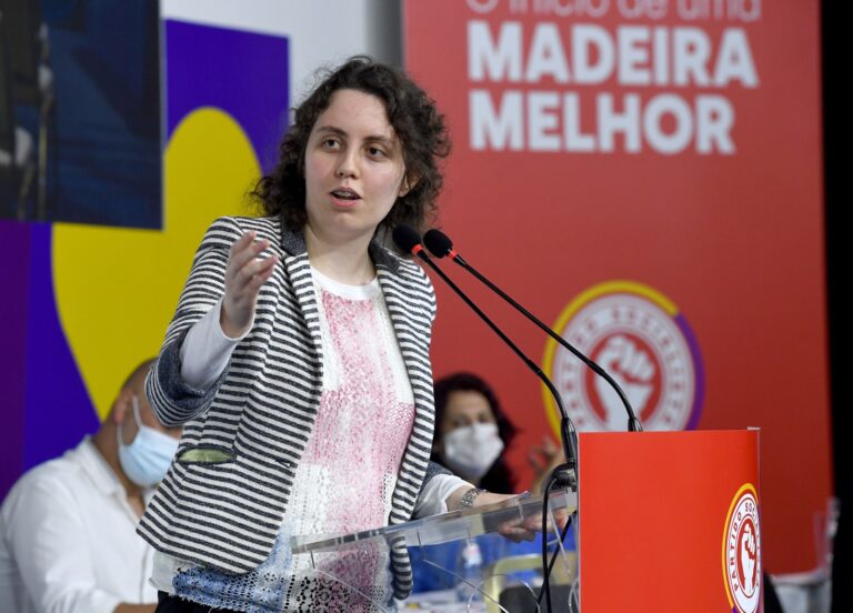 “A coligação do PS é com o povo madeirense”, frisa Patrícia Agrela