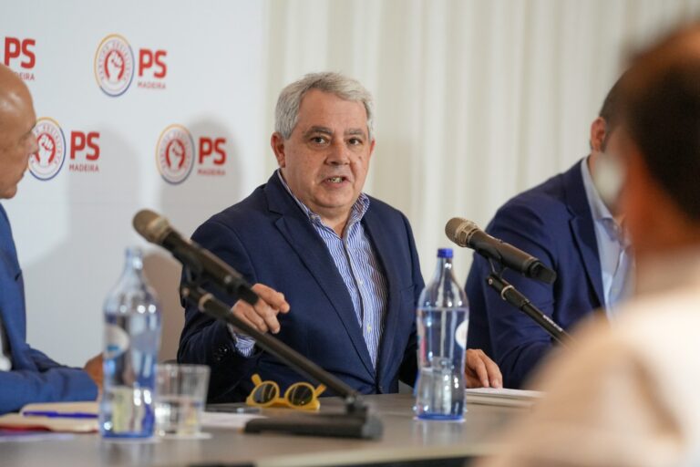 Está na altura de exigir a devolução aos madeirenses dos 400 milhões de euros de IVA que o Governo Regional recebeu a mais