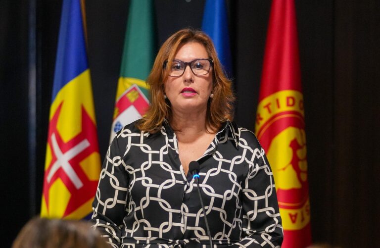 PS acusa Câmara do Funchal de querer “festejar Abril amordaçando a Liberdade”