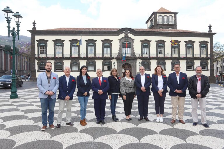 PS denuncia ‘timing’ eleitoralista, inércia e incompetência da CMF
