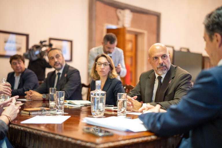 “Governo está a construir uma Madeira para inglês ver e cada vez menos uma Região para os madeirenses viverem”