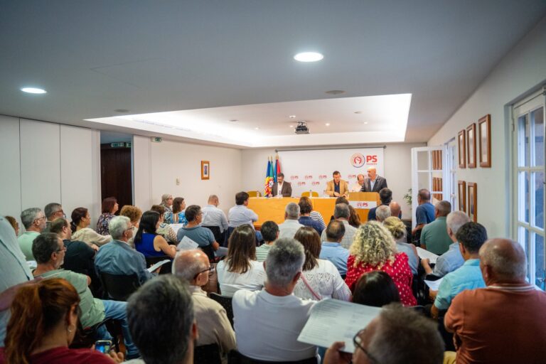 Eleições internas do PS agendadas para 13 de dezembro