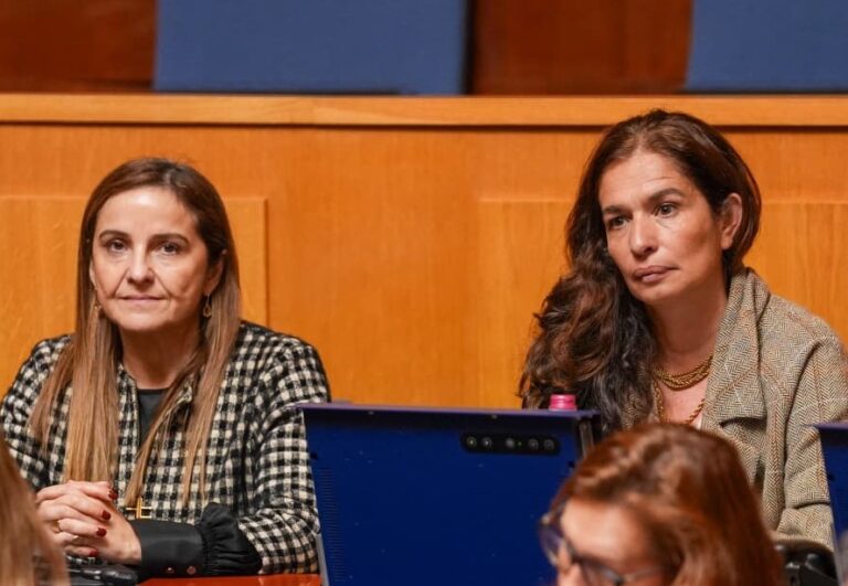 Deputadas do PS avançam com queixa-crime contra Eduardo Jesus