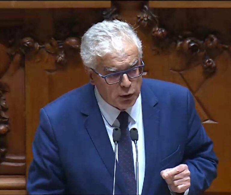 Proposta do PS corrige injustiça na mobilidade e prevê que madeirenses paguem apenas a tarifa subsidiada